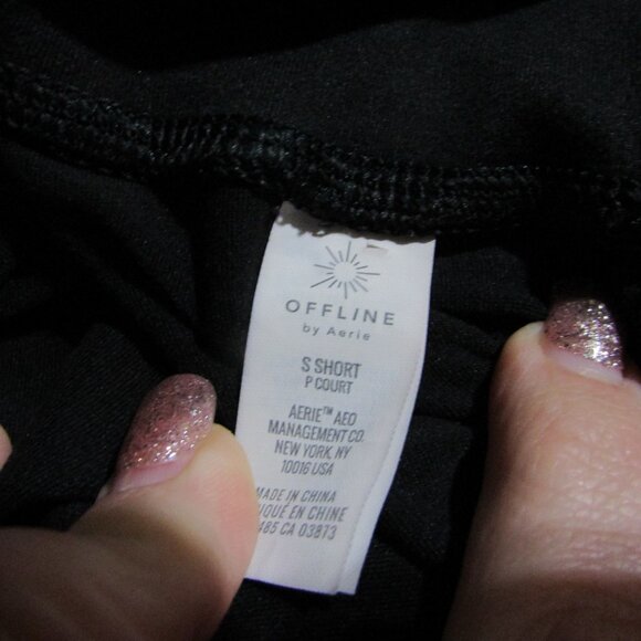 Offline By Aerie High Rise Fold Over Waist Jogger Black Size Small Short Pockets - Picture 8 of 11